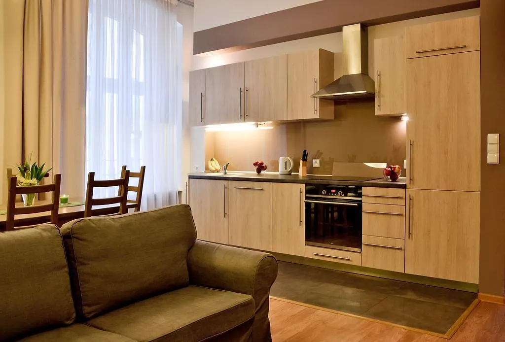777 Apartaments Cracovia 0*,  Polonia